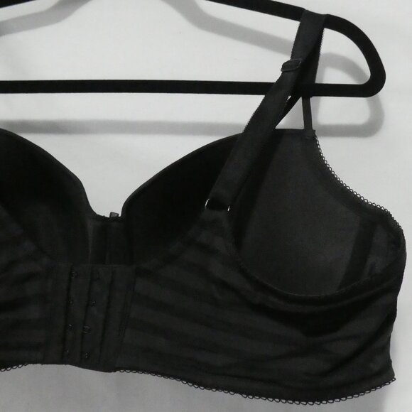 DEESSE LINGERIE | 42 DD | Black and Grey Striped Full Coverage Bra | Underwire - Picture 13 of 16